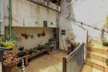 Casa à venda com 185m², 3 quartos e 5 vagas