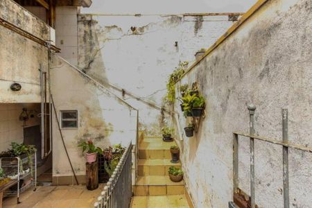 Casa à venda com 185m², 3 quartos e 5 vagas