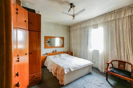 Casa à venda com 185m², 3 quartos e 5 vagas