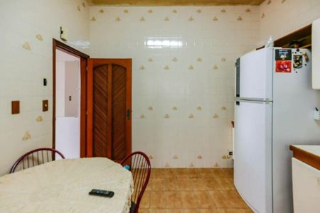 Casa à venda com 185m², 3 quartos e 5 vagas