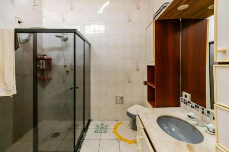 Casa à venda com 3 quartos, 185m² em Vila Pirajussara, São Paulo