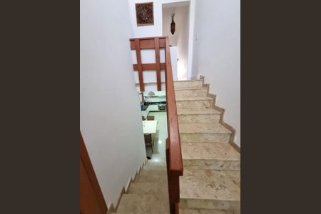 Casa à venda com 3 quartos, 180m² em Jardim Olympia, São Paulo