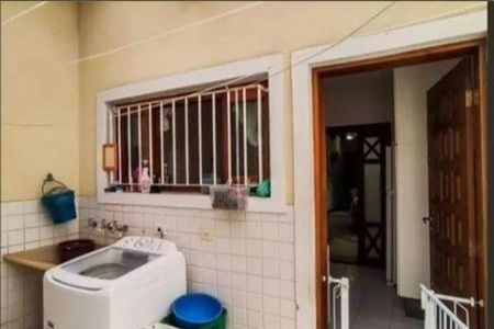 Casa à venda com 202m², 3 quartos e 3 vagas