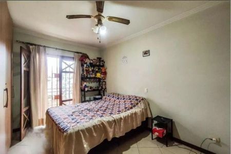 Casa à venda com 202m², 3 quartos e 3 vagas
