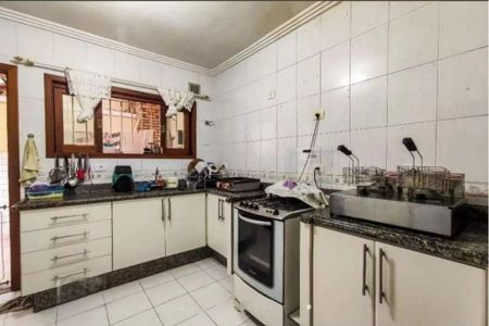 Casa à venda com 202m², 3 quartos e 3 vagas