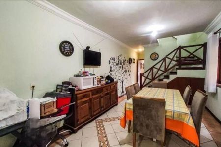 Casa à venda com 202m², 3 quartos e 3 vagas