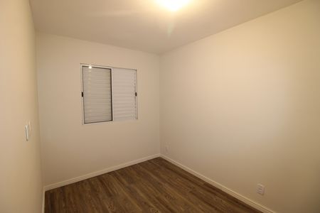 Quarto 1 de apartamento à venda com 2 quartos, 48m² em Vila Zefira, São Paulo