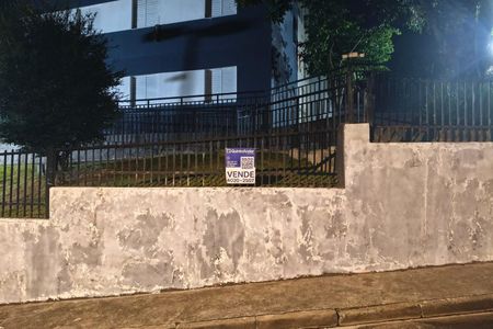 Apartamento à venda com 48m², 2 quartos e 1 vaga Apartamento à venda com 48m², 2 quartos e 1 vagaFachada