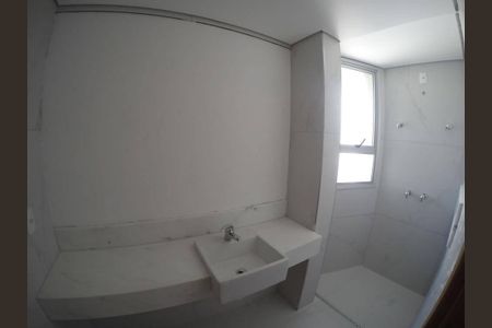 Apartamento à venda com 136m², 4 quartos e 3 vagas
