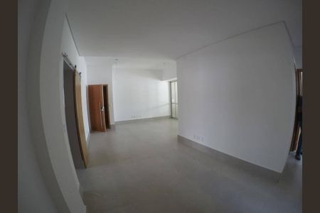 Apartamento à venda com 136m², 4 quartos e 3 vagas
