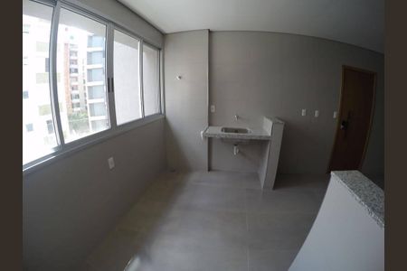 Apartamento à venda com 136m², 4 quartos e 3 vagas