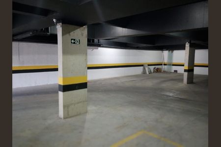 Apartamento à venda com 3 quartos, 217m² em Ipiranga, Belo Horizonte