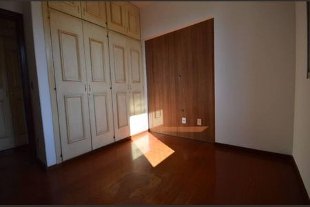 Apartamento à venda com 3 quartos, 90m² em Santo Agostinho, Belo Horizonte