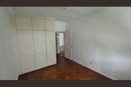 Apartamento à venda com 3 quartos, 128m² em Vila Tolstoi, São Paulo