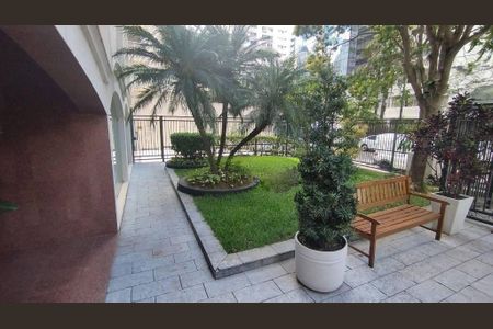 Apartamento à venda com 128m², 3 quartos e 1 vaga