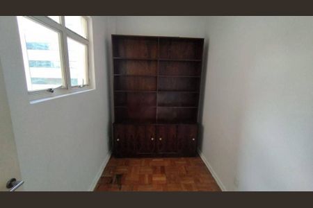 Apartamento à venda com 128m², 3 quartos e 1 vaga