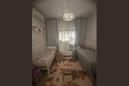 Casa à venda com 2 quartos, 130m² em Vila Congonhas, São Paulo
