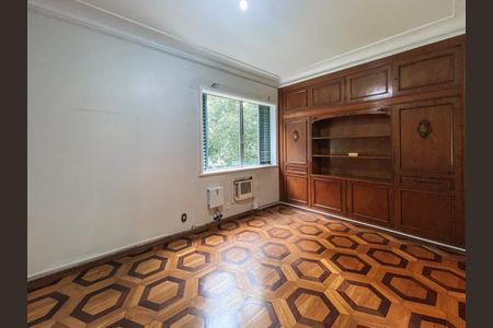 Apartamento à venda com 3 quartos, 210m² em Copacabana, Rio de Janeiro