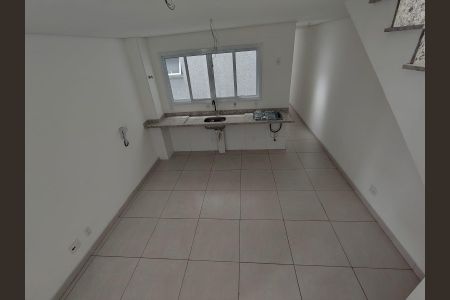 Apartamento à venda com 2 quartos, 107m² em Vila Pires, Santo André