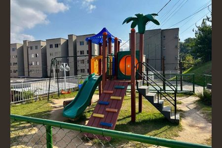 Apartamento à venda com 2 quartos, 45m² em Curicica, Rio de Janeiro