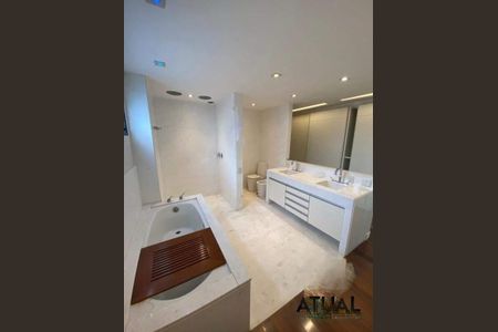 Apartamento à venda com 192m², 3 quartos e 4 vagas