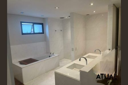 Apartamento à venda com 192m², 3 quartos e 4 vagas