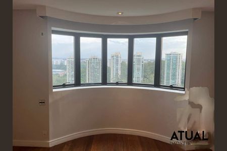 Apartamento à venda com 3 quartos, 192m² em Jardim Morumbi, São Paulo