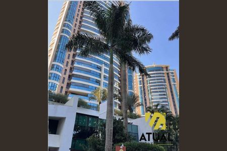 Apartamento à venda com 192m², 3 quartos e 4 vagas