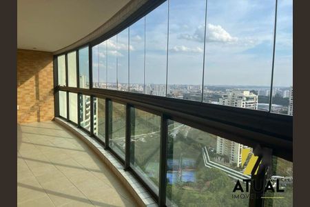 Apartamento à venda com 192m², 3 quartos e 4 vagas