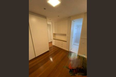 Apartamento à venda com 3 quartos, 192m² em Jardim Morumbi, São Paulo