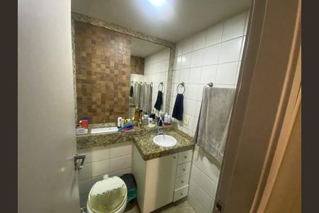 Apartamento à venda com 70m², 3 quartos e 1 vaga