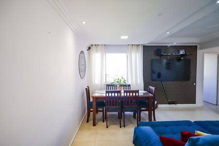 Sala de apartamento à venda com 3 quartos, 67m² em Jardim Ubirajara, São Paulo