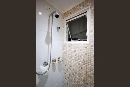 Apartamento à venda com 67m², 3 quartos e 1 vaga Apartamento à venda com 67m², 3 quartos e 1 vagaBanheiro Social