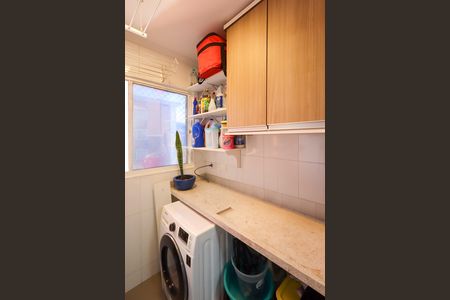 Apartamento à venda com 67m², 3 quartos e 1 vaga Apartamento à venda com 67m², 3 quartos e 1 vagaÁrea de Serviço