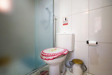 Apartamento à venda com 67m², 3 quartos e 1 vaga Apartamento à venda com 67m², 3 quartos e 1 vagaBanheiro da Suíte