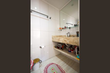 Apartamento à venda com 67m², 3 quartos e 1 vaga Apartamento à venda com 67m², 3 quartos e 1 vagaBanheiro da Suíte