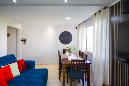 Apartamento à venda com 67m², 3 quartos e 1 vaga Apartamento à venda com 67m², 3 quartos e 1 vagaSala