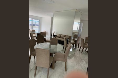 Apartamento à venda com 58m², 2 quartos e 1 vaga