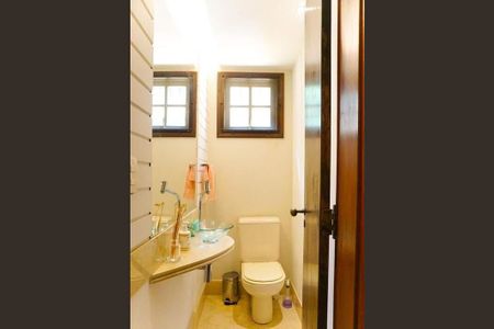 Casa à venda com 314m², 4 quartos e 3 vagas