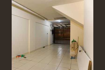 Casa à venda com 314m², 4 quartos e 3 vagas