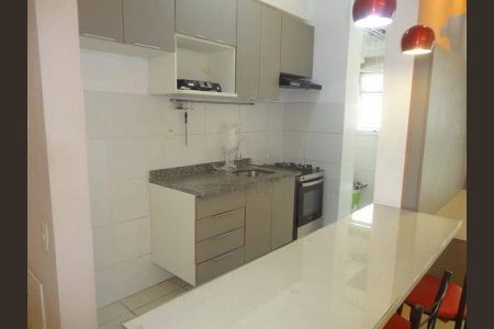 Apartamento à venda com 56m², 2 quartos e 1 vaga