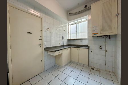 Cozinha de apartamento à venda com 3 quartos, 188m² em Botafogo, Rio de Janeiro