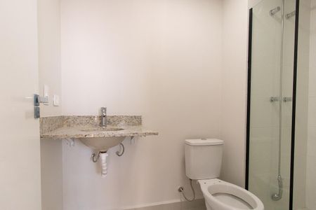 Studio para alugar com 30m², 1 quarto e 1 vaga Studio para alugar com 30m², 1 quarto e 1 vagaBanheiro