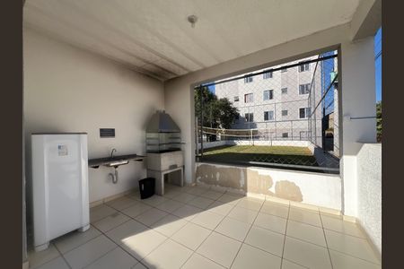Apartamento à venda com 44m², 2 quartos e 1 vaga Apartamento à venda com 44m², 2 quartos e 1 vagaÁrea comum - Churrasqueira