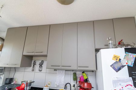 Apartamento para alugar com 55m², 2 quartos e 1 vaga Apartamento para alugar com 55m², 2 quartos e 1 vagaCozinha - Armários