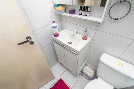 Apartamento para alugar com 55m², 2 quartos e 1 vaga Apartamento para alugar com 55m², 2 quartos e 1 vagaBanheiro da Suíte