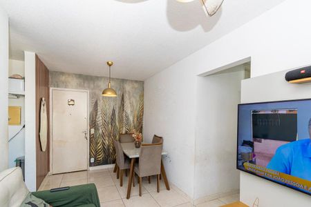 Apartamento para alugar com 55m², 2 quartos e 1 vaga Apartamento para alugar com 55m², 2 quartos e 1 vagaSala