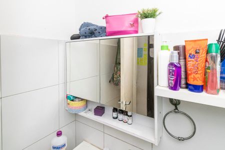 Apartamento para alugar com 55m², 2 quartos e 1 vaga Apartamento para alugar com 55m², 2 quartos e 1 vagaBanheiro da Suíte