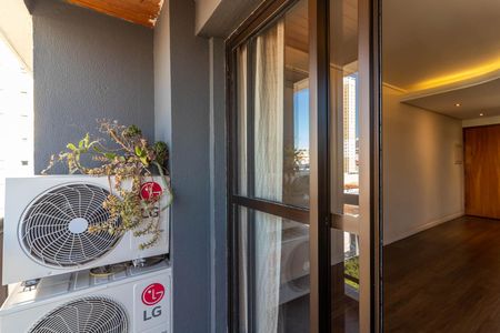 Apartamento à venda com 74m², 2 quartos e 1 vaga Apartamento à venda com 74m², 2 quartos e 1 vagaVaranda da Sala
