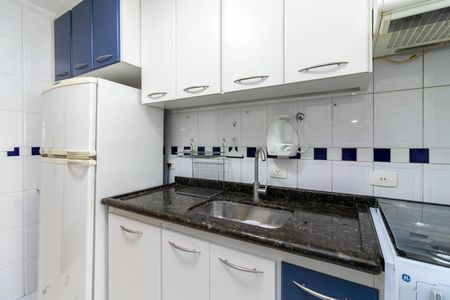 Apartamento à venda com 74m², 2 quartos e 1 vaga Apartamento à venda com 74m², 2 quartos e 1 vagaCozinha